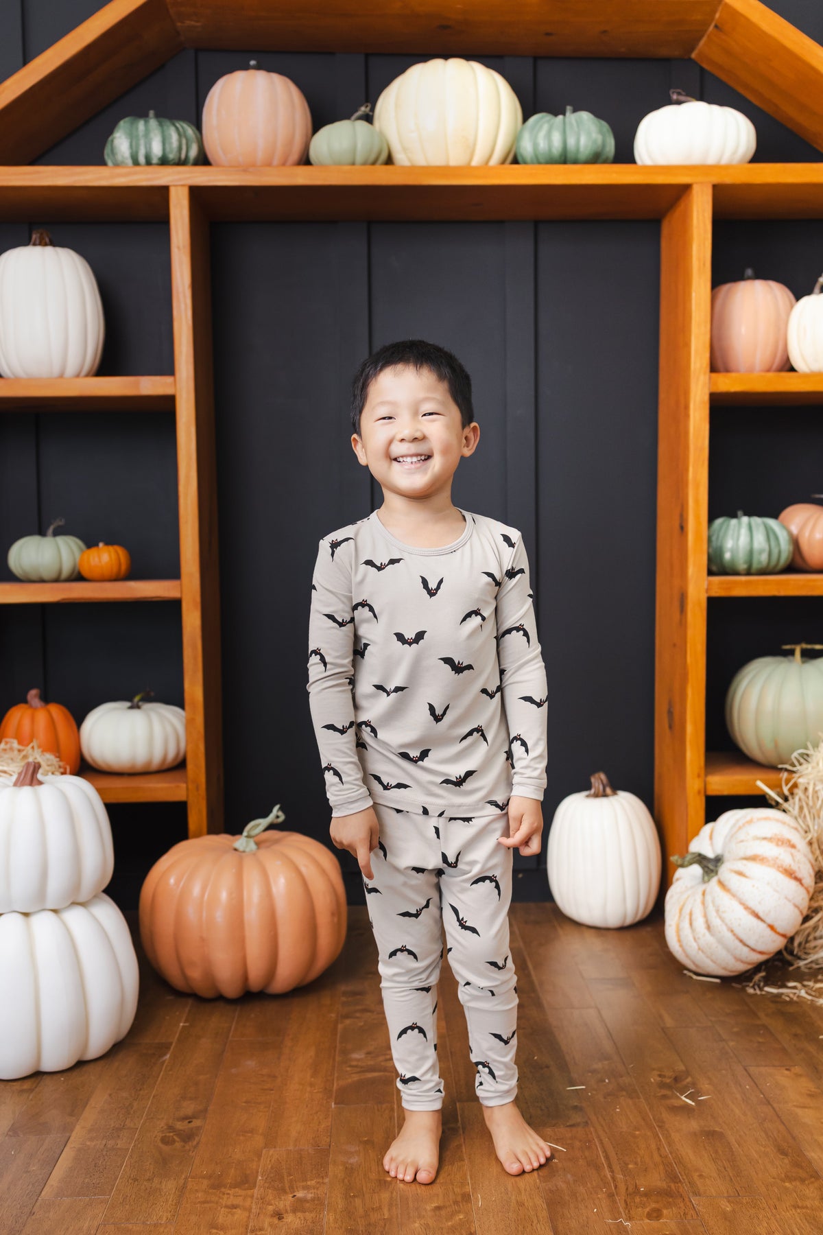 Long Sleeve Pajamas in Bats