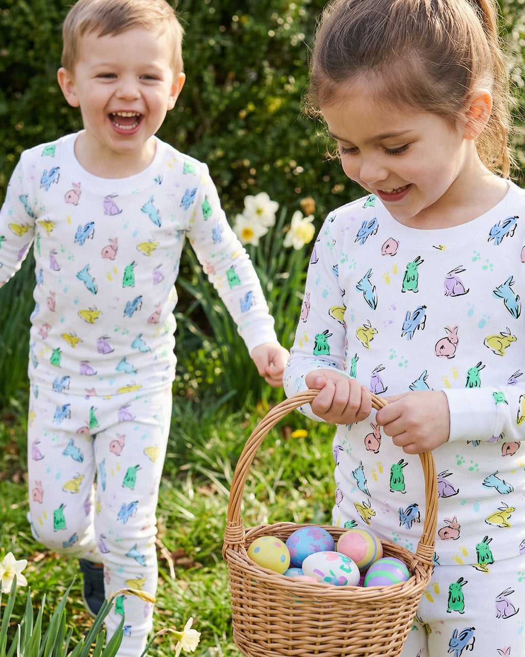 The Organic Long Sleeve Pajama Set [Bunny Hop]