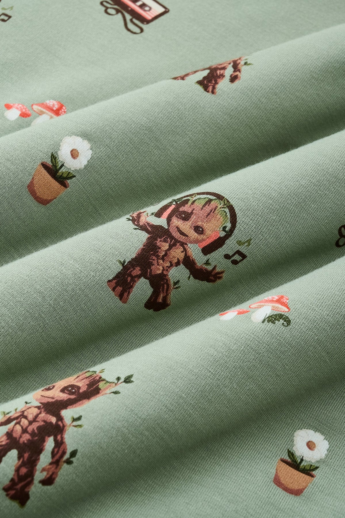 Long Sleeve Pajamas in Groot