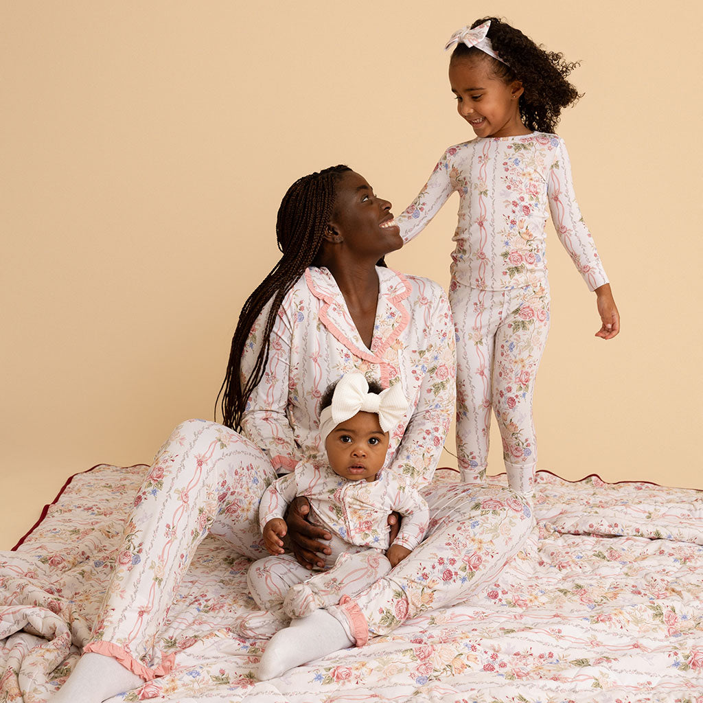 Janey Classic Pajama Set