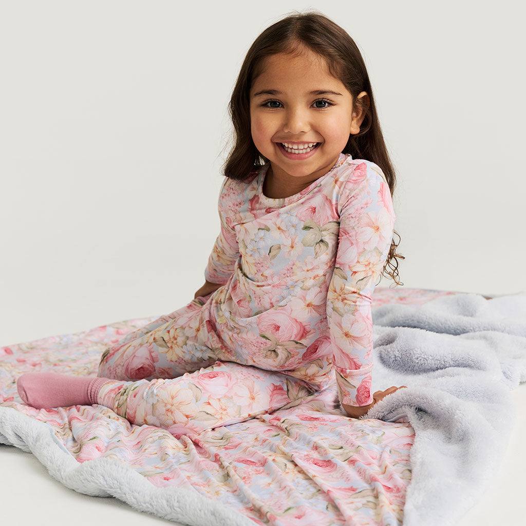 Rose Dreams Classic Pajama Set