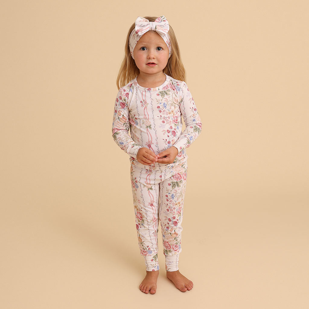 Janey Classic Pajama Set
