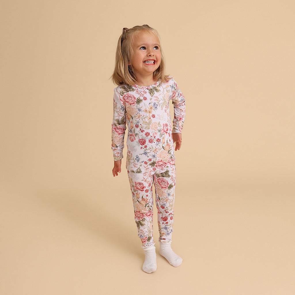 Kristiana Classic Pajama Set