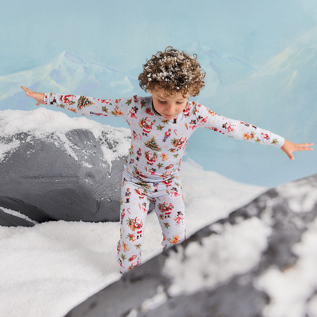 Saint Nicolas Classic Pajama Set