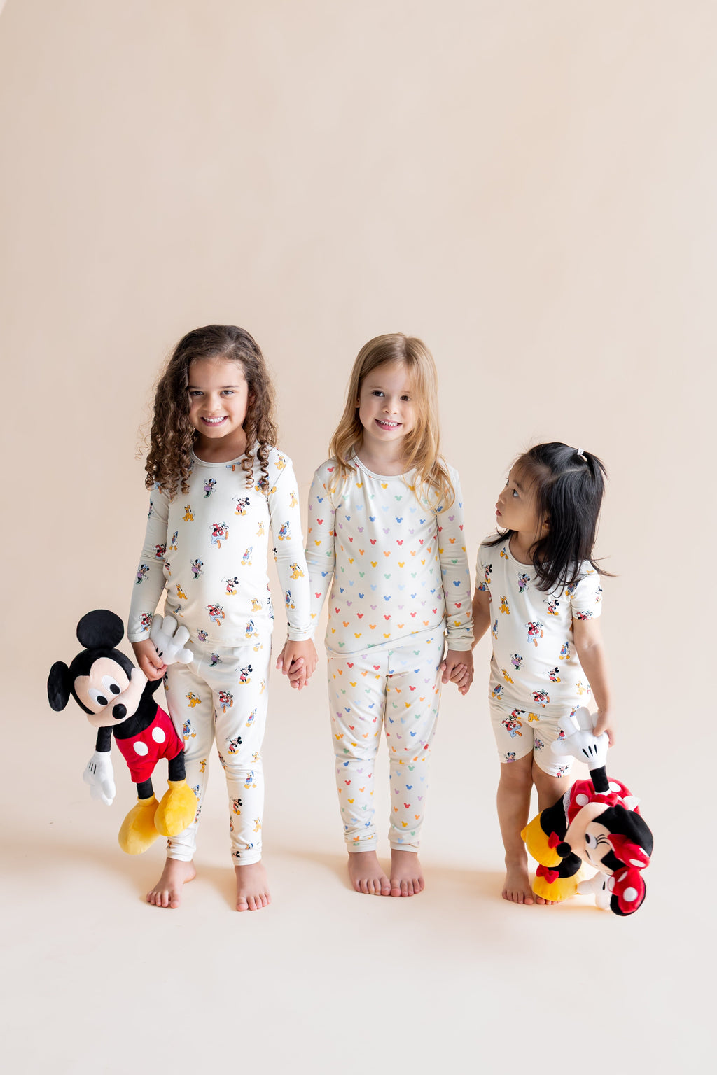 Long Sleeve Pajamas in Mickey Mouse & Friends