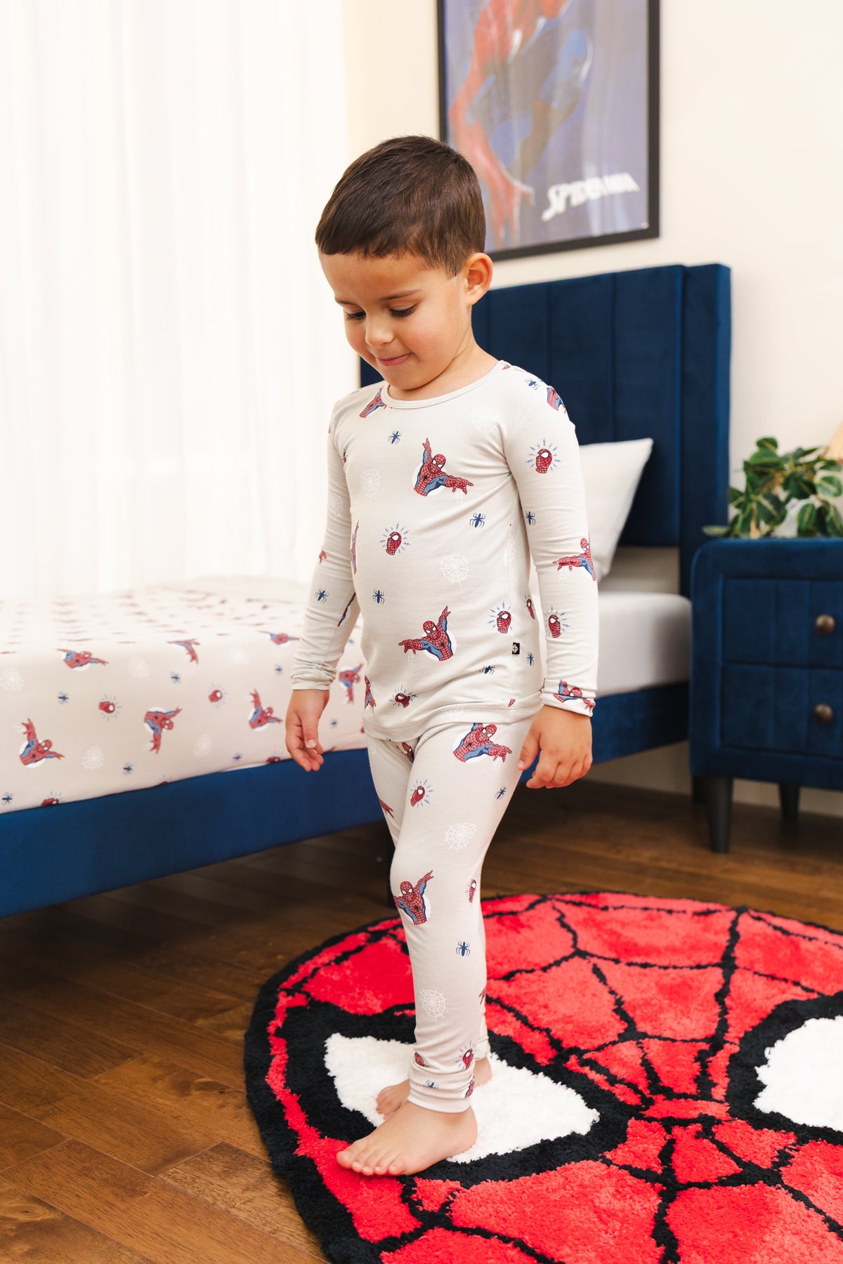 Long Sleeve Pajamas in Spider-Man