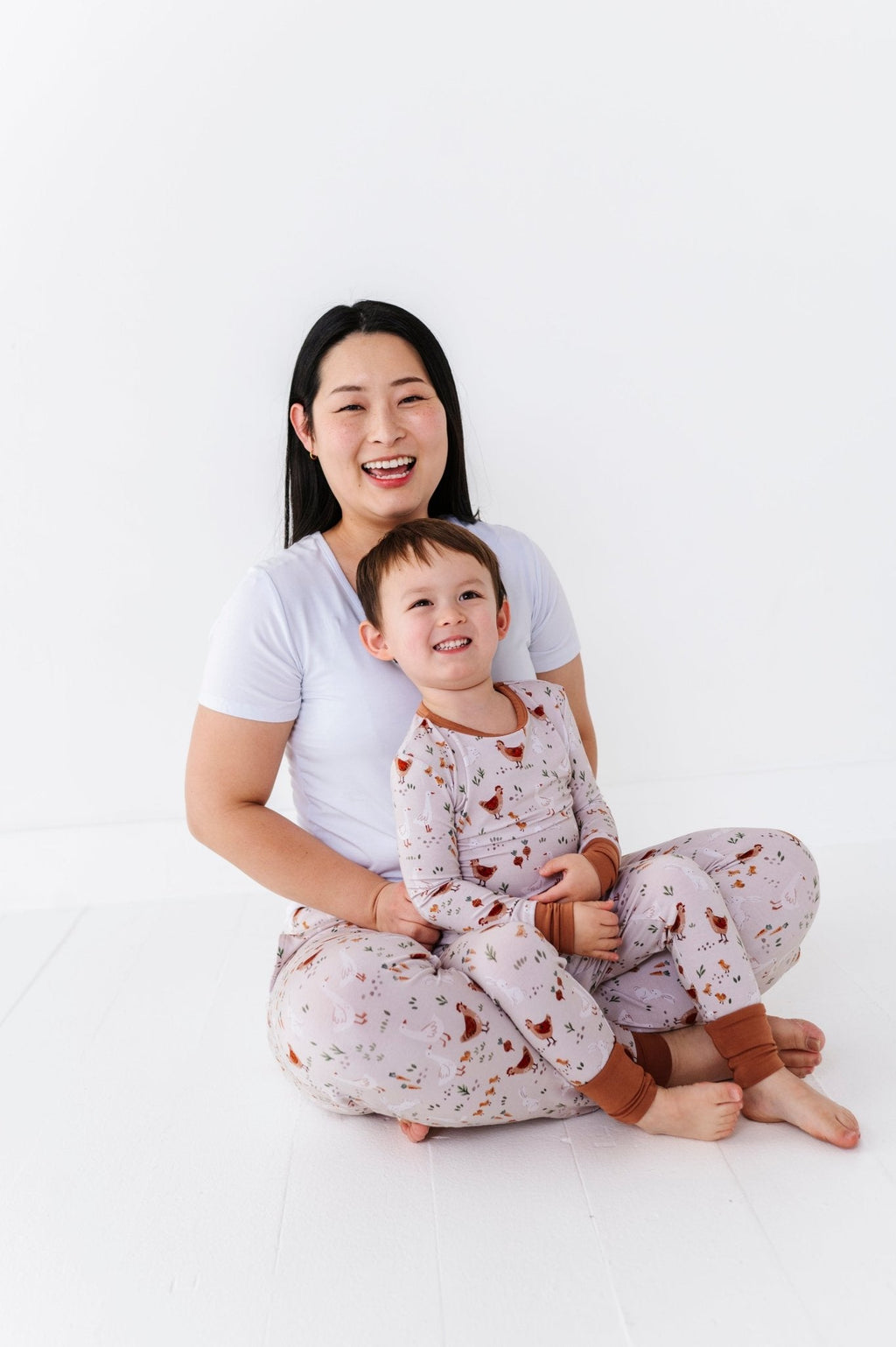 TWO PIECE JAMMIES - FARMSTEAD FRIENDS
