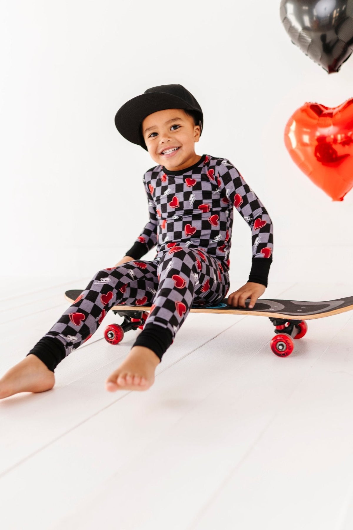 TWO PIECE JAMMIES - LOVE STRUCK