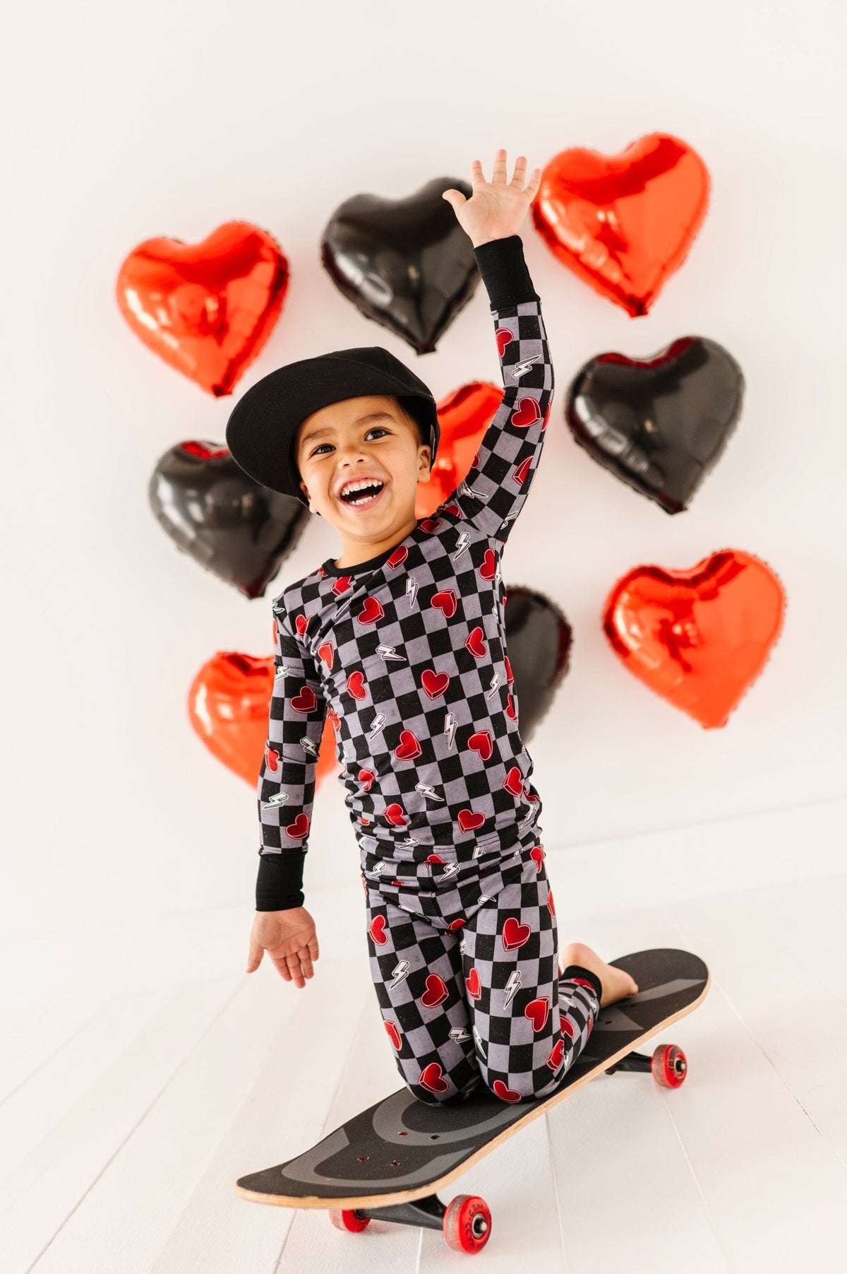 TWO PIECE JAMMIES - LOVE STRUCK