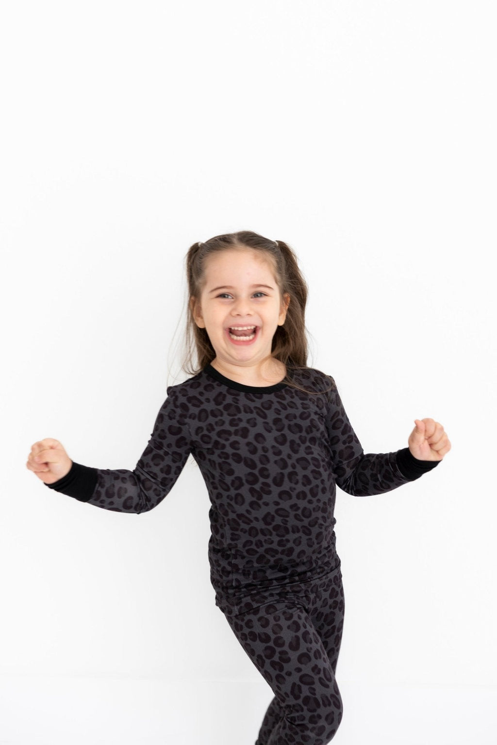 TWO PIECE JAMMIES - SPOTTED IN ONYX