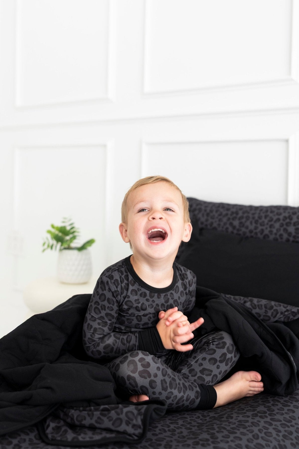 TWO PIECE JAMMIES - SPOTTED IN ONYX